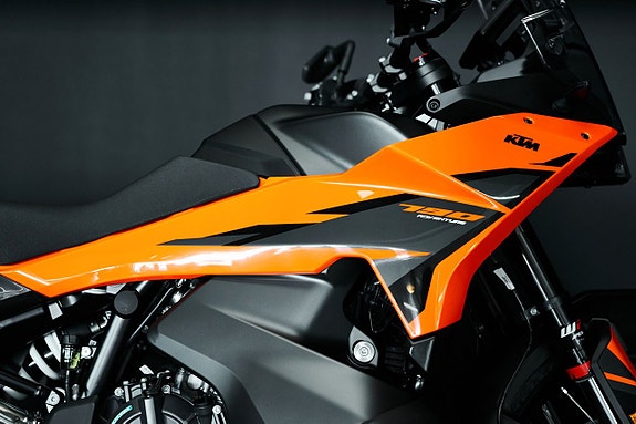 KTM 790 Adventure- 1,99% ränta 36m - JE68 September Rush 4 of 7