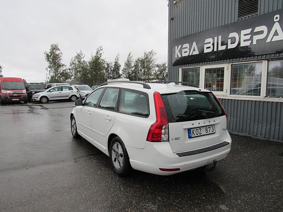 Volvo V50 7 of 14