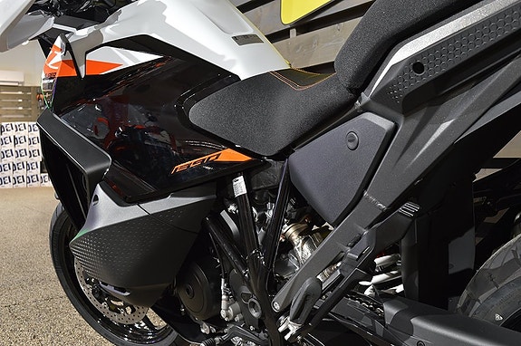 KTM 1390 Super Adventure S Kampanjpris! 2,99% Omg lev. 13 of 16