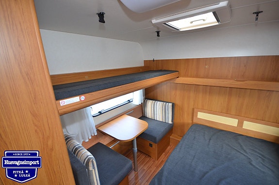 Knaus ROYALE 580 UK Barnkammare / Flexsäng