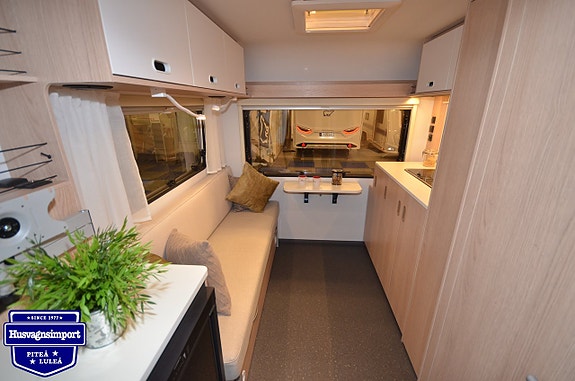 Adria AVIVA 422 PY 8 of 14