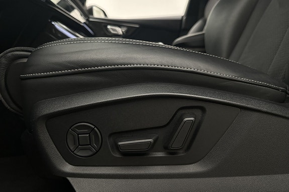 Audi Q8 12 of 30