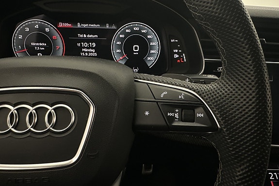Audi Q8 22 of 30