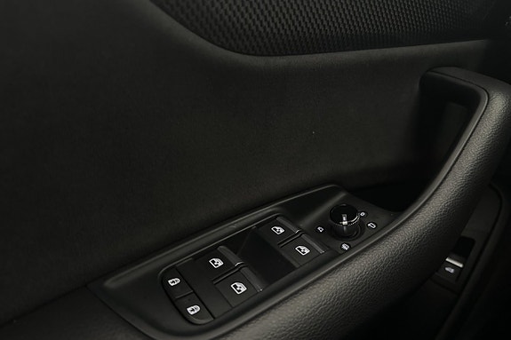 Audi Q8 16 of 30