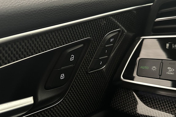 Audi Q8 17 of 30