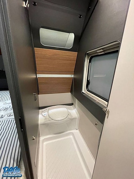Knaus AZUR 500 FU 15 of 18