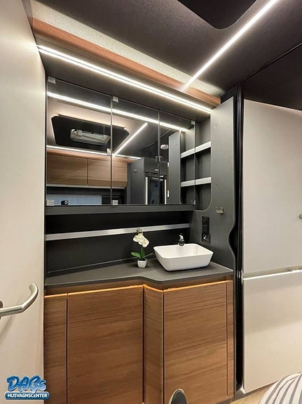 Knaus AZUR 500 FU 16 of 18