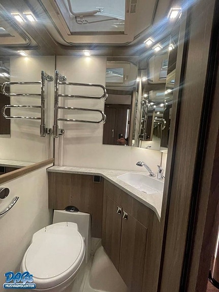 Kabe Royal 600 GLE 9 of 11