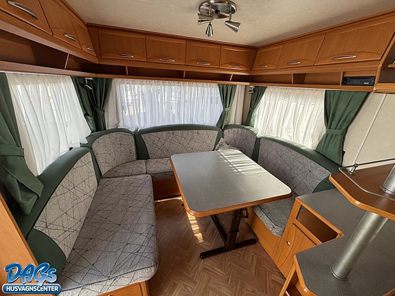 Adria Adora 743 PU 3 of 11