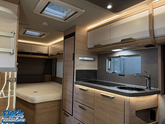Knaus Südwind 500 UF Black Selection 8 of 20