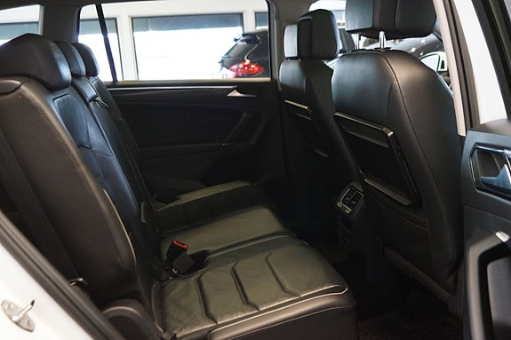 Volkswagen Tiguan Allspace 18 of 20