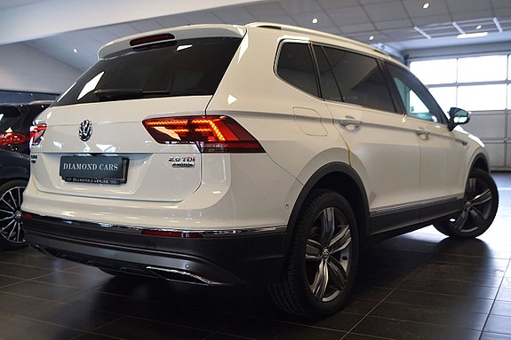 Volkswagen Tiguan Allspace 8 of 20