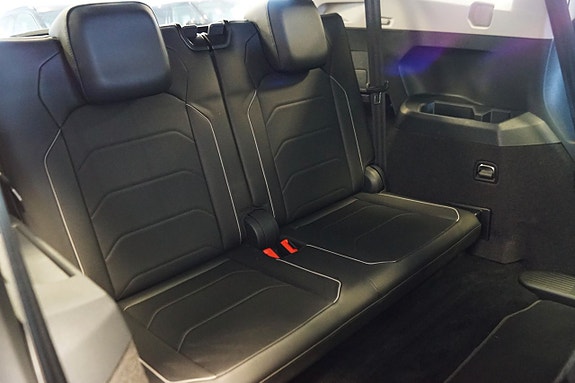 Volkswagen Tiguan Allspace 19 of 20