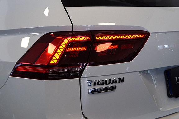 Volkswagen Tiguan Allspace 5 of 20