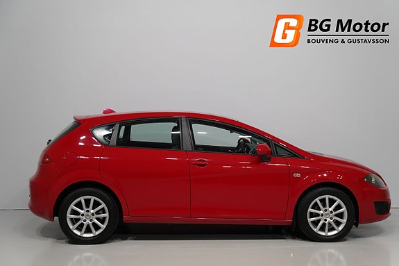 Seat Leon 2 of 5