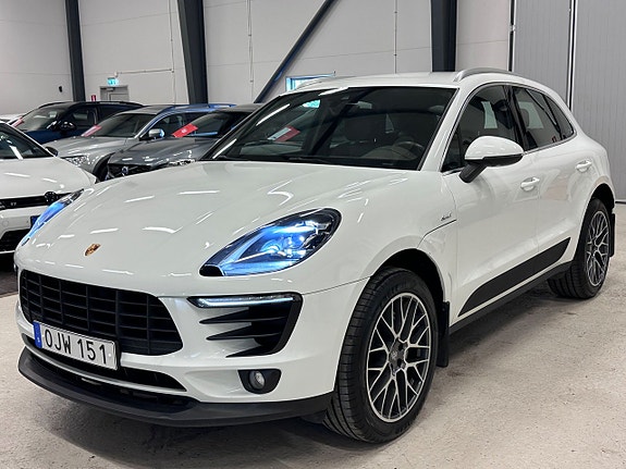 Porsche Macan S