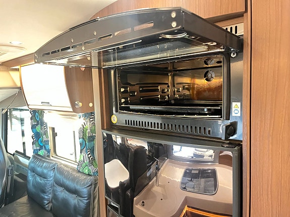 Niesmann ARTO 88 F (ALDE+Drag+Solcell+AC+Inverter+Aut 3.0L) 20 of 30
