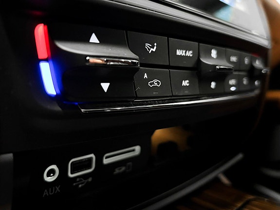 Maserati Quattroporte 20 of 25