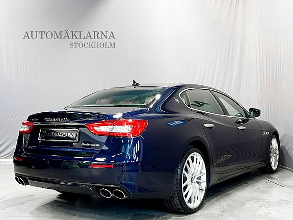 Maserati Quattroporte 4 of 25