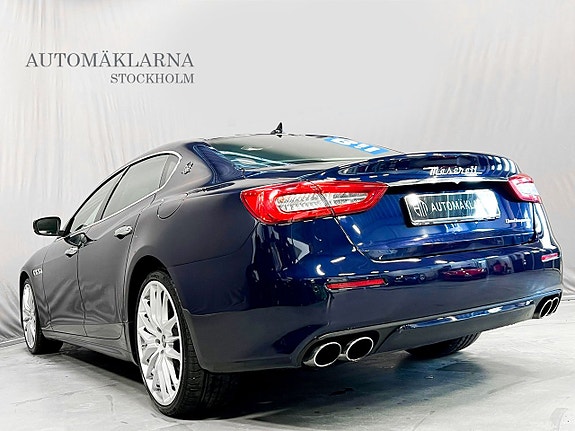 Maserati Quattroporte 24 of 25
