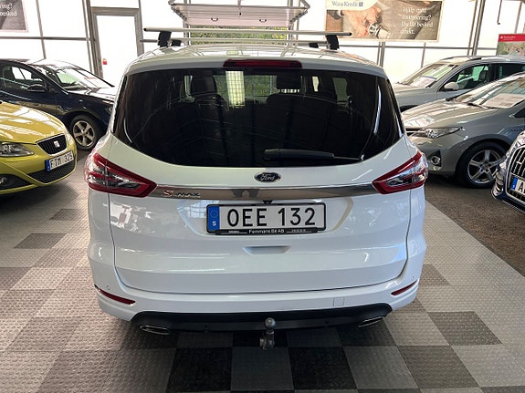 Ford S-MAX 6 of 15