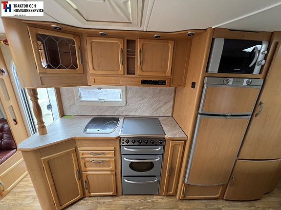 Kabe ROYAL 780 UTDL KS Dinette -05 13 of 21