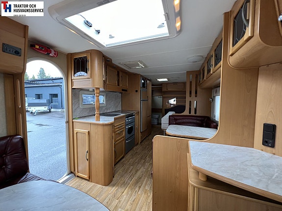 Kabe ROYAL 780 UTDL KS Dinette -05 20 of 21