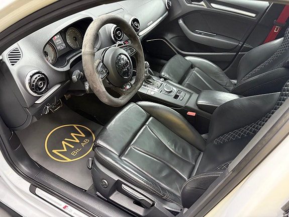 Audi S3 5 of 5