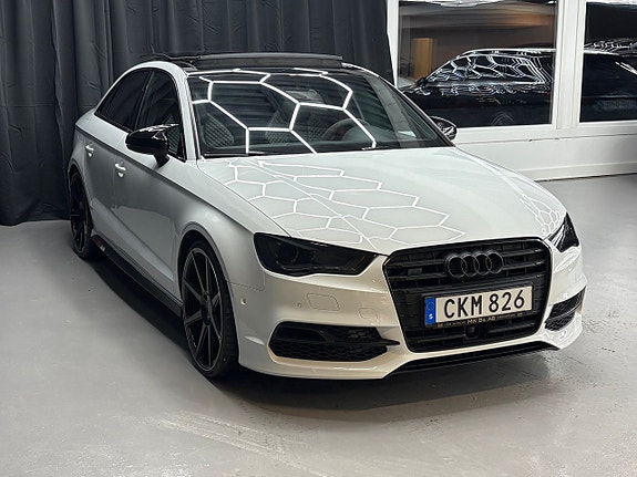 Audi S3 2 of 5