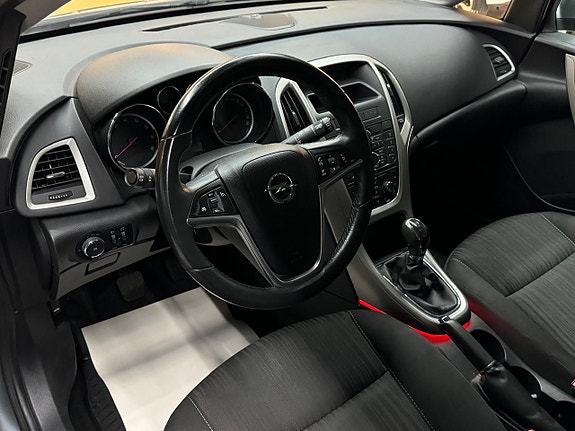 Opel Astra 7 of 16