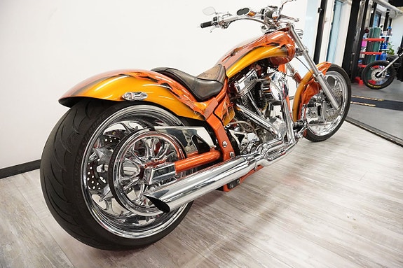 Harley-Davidson American Ironhorse  Chopper 3 of 5