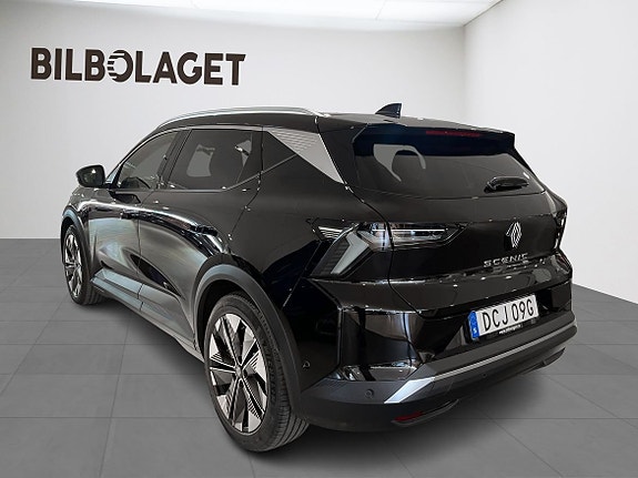 Renault Scenic E-Tech 3 of 5
