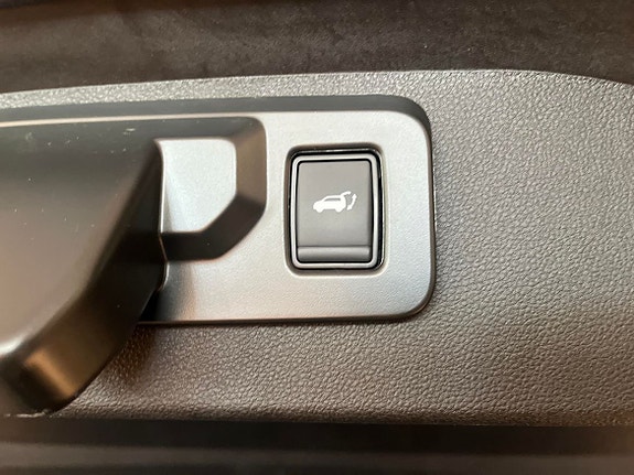 Renault Scenic E-Tech 15 of 23