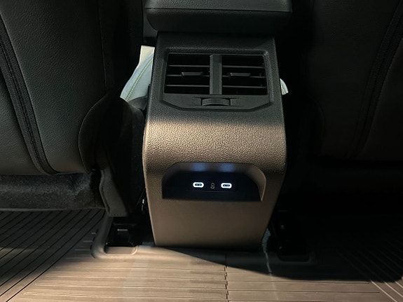 Renault Scenic E-Tech 14 of 23