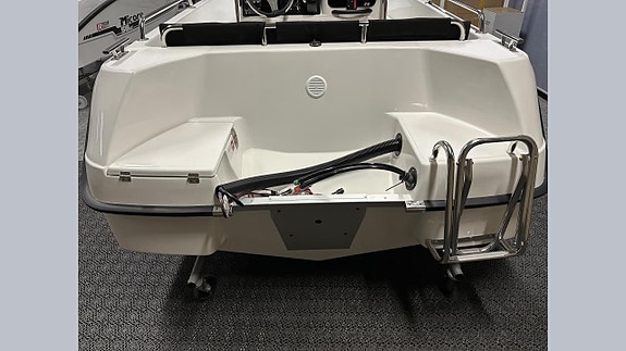 Micore 550 Classic med Yamaha F70BET2L 6 of 6