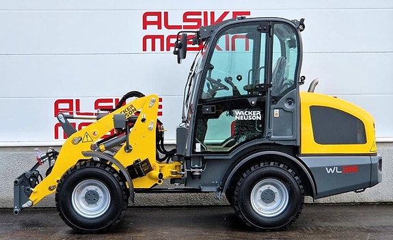 Wacker Neuson WL 38 2 of 5
