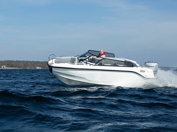 Silver Tiger BRz Mercury F150 EFI 2026