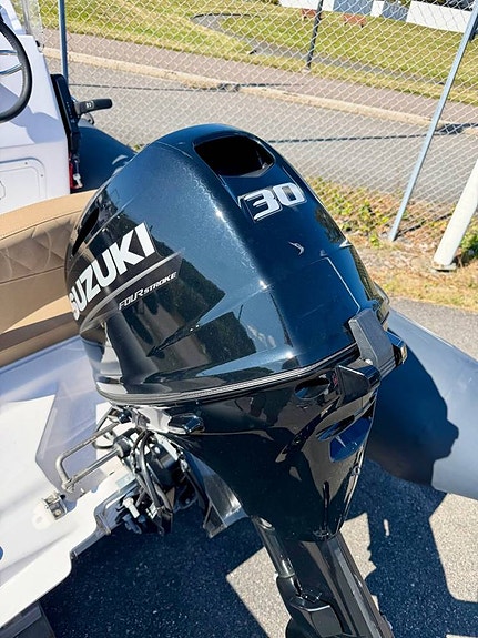 Capelli Tempest 430 SWE med Suzuki DF30 6 of 7