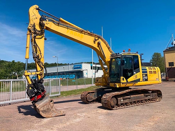 Komatsu PC 210 LC-11