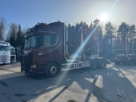 Timmer Ekipage Scania R580b 2 of 8