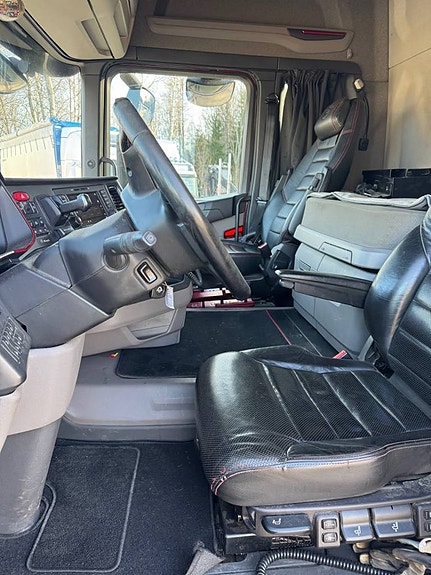 Timmer Ekipage Scania R580b 5 of 8