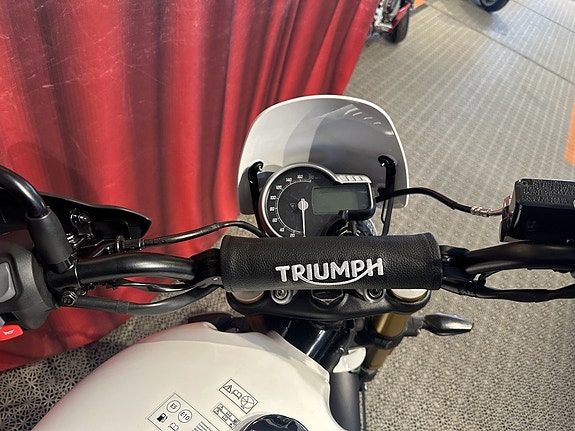 Triumph SCRAMBLER 400 XC *TICKET TO RIDE 4.000KR* 20 of 25