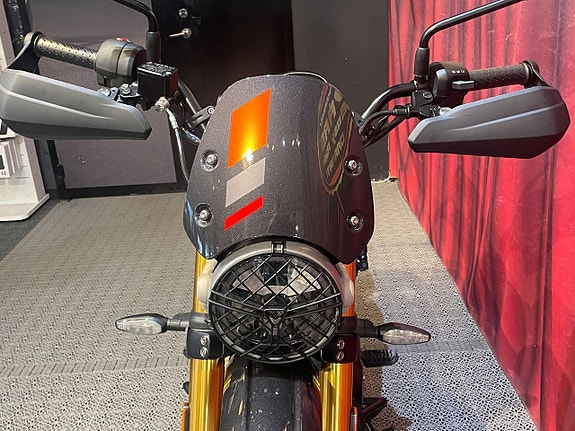 Triumph SCRAMBLER 400 XC *TICKET TO RIDE 4.000KR* 8 of 25