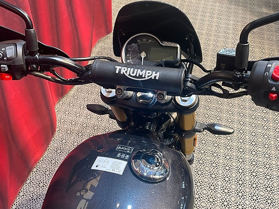 Triumph SCRAMBLER 400 XC *TICKET TO RIDE 4.000KR* 21 of 25