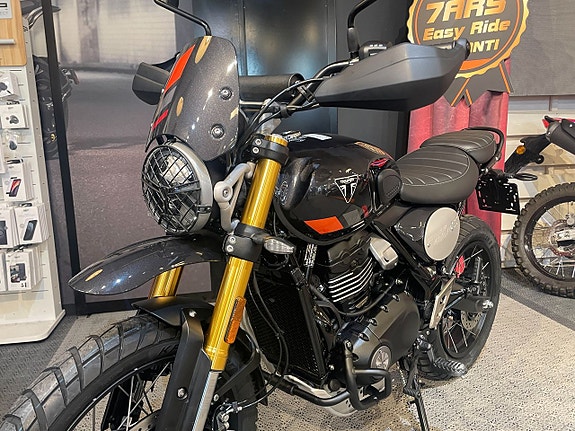 Triumph SCRAMBLER 400 XC *TICKET TO RIDE 4.000KR* 16 of 25