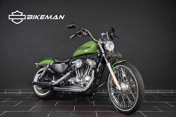 Harley-Davidson XL1200V Seventy-Two