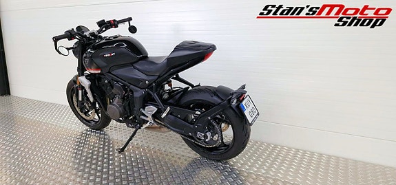 Triumph Trident 660 ABS 6 of 15
