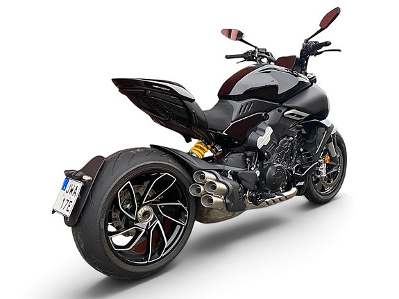 Ducati Diavel V4 6 of 6