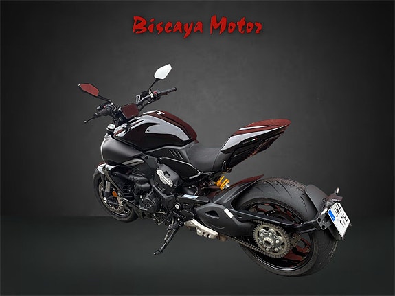 Ducati Diavel V4 5 of 5