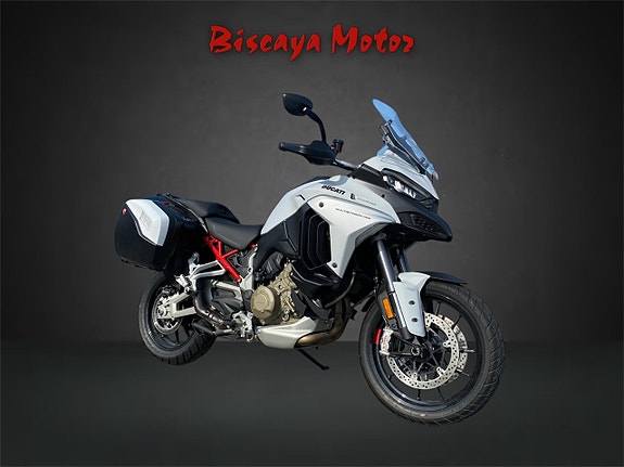 Ducati Multistrada V4 S Travel & Radar 2 of 5